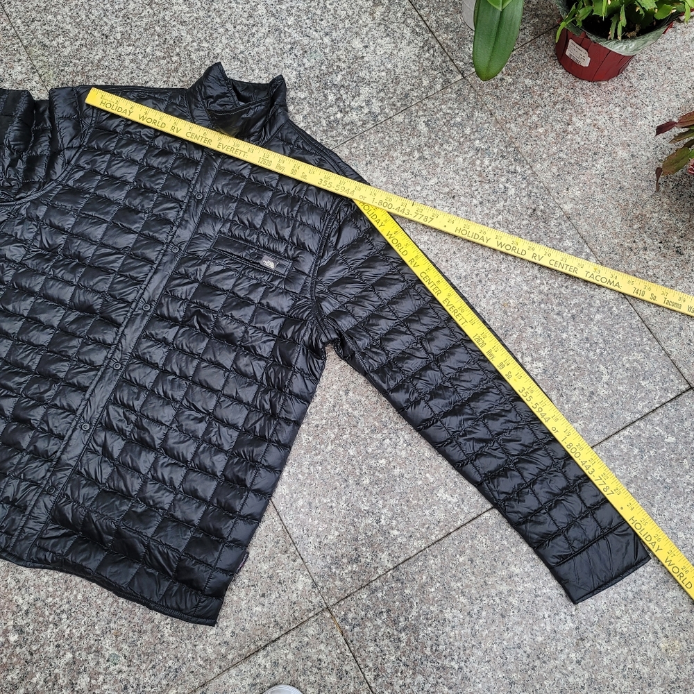 North Face Light Jacket - image 5